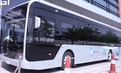 91സ്മാ​ർ​ട്ട് ബ​സു​ക​ൾ കൂ​ടി ജി​ദ്ദ ന​ഗ​ര​ത്തി​ലി​റ​ങ്ങി