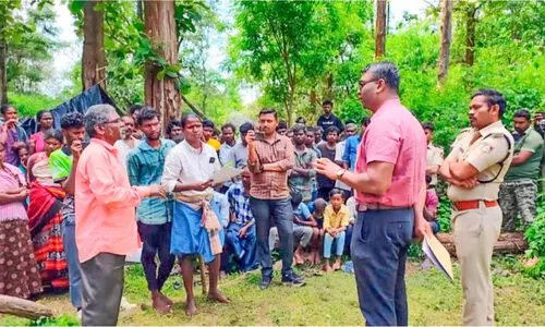 വ​നാ​വ​കാ​ശ പോ​രാ​ളി​ക​ൾ​ക്ക് വ​നം വ​കു​പ്പ് നോ​ട്ടീ​സ് ന​ൽ​കി