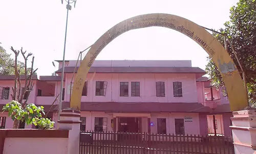 വി​ജ​യ​ത്തി​ന്‍റെ നൂ​റു​ചി​രി​യു​മാ​യി ഇ​ന്ദി​ര​ഗാ​ന്ധി ആ​ശ്ര​മ വി​ദ‍്യാ​ല​യം