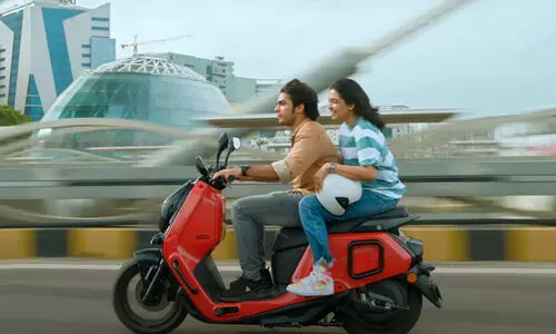 റീനുവിന്റെയും സച്ചിന്റെയും ഇലക്ട്രിക് സ്കൂട്ടറായ റിവർ ഇൻഡി ഇനിമുതൽ തിരുവനന്തപുരത്തും