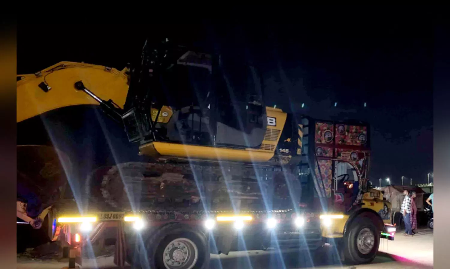 മുതലപ്പൊഴി: എസ്കവേറ്റർ കൊണ്ടുപോകാൻ നീക്കം; തടഞ്ഞ് മത്സ്യത്തൊഴിലാളികൾ