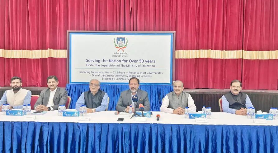 ന​വീ​ക​ര​ണ​വു​മാ​യി ഒ​മാ​നി​ലെ ഇ​ന്ത്യ​ൻ സ്‌​കൂ​ളു​ക​ൾ; അ​ഞ്ചാം ക്ലാ​സ് മു​ത​ൽ എ.​ഐ-​സാ​മ്പ​ത്തി​ക സാ​ക്ഷ​ര​ത പ​ഠ​നം