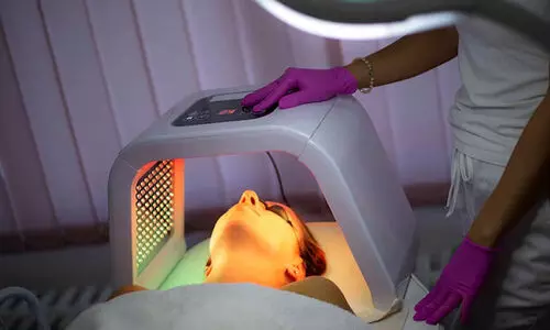 പൊട്ടിമുളച്ച്​ സൗന്ദര്യചികിത്സ കേന്ദ്രങ്ങൾ, തൊടാൻ മടിച്ച്​ ആരോഗ്യവകുപ്പ്​