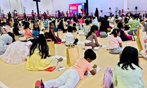 കുഞ്ഞു കലാകാരന്മാർ ആഘോഷമാക്കി ‘ലിറ്റില് ആര്ട്ടിസ്റ്റ്’ കുഞ്ഞു കലാകാരന്മാർ ആഘോഷമാക്കി ‘ലിറ്റില് ആര്ട്ടിസ്റ്റ്’