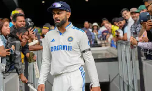 ‘ടെസ്റ്റ് ക്രിക്കറ്റിന് നിങ്ങളെ വേണം!! കോഹ്ലി വിരമിക്കരുത്’; ഞെട്ടിത്തരിച്ച് മുൻ ബാറ്റിങ് ഇതിഹാസം