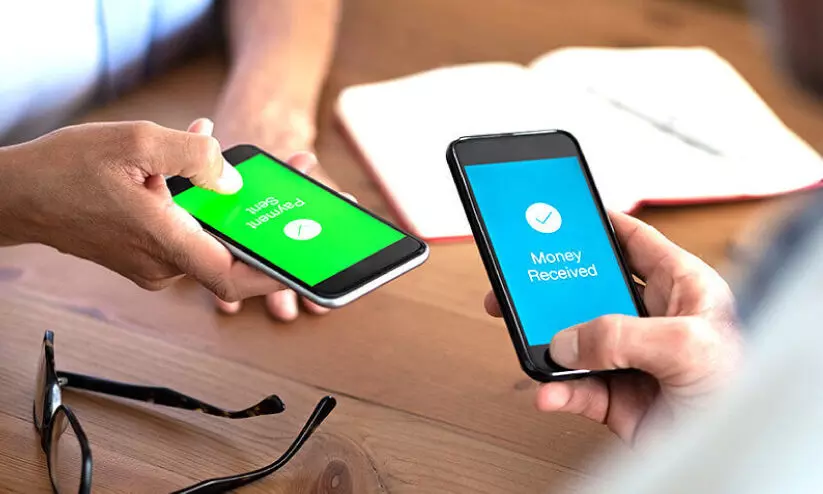 അ​ന​ധി​കൃ​ത പ​ണ​പ്പി​രി​വു​ക​ൾ​ക്ക് ക​ർ​ശ​ന നി​യ​ന്ത്ര​ണം