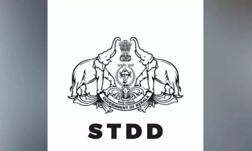 ജി​ല്ല​യി​ലെ ട്രൈ​ബ​ൽ ഓ​ഫി​സു​ക​ളി​ൽ ക​ണ​ക്കി​ൽ​പെടാ​ത്ത 10.25 ല​ക്ഷം