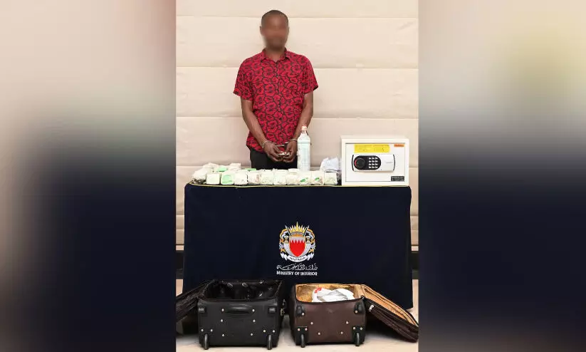African citizen arrested with fake currency