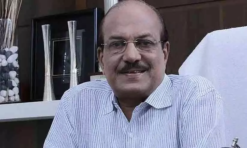 pk kunhalikutty