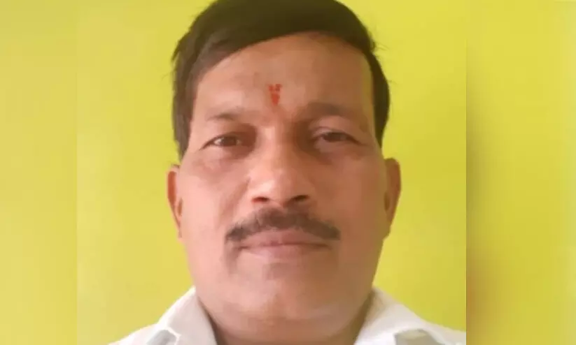 യുവതിക്ക് നേരെ നഗ്നത പ്രദർശനം; ഗ്രാമപഞ്ചായത്ത് വൈസ് പ്രസിഡന്റായ ബി.ജെ.പി നേതാവിനെതിരെ കേസ് യുവതിക്ക് നേരെ നഗ്നത പ്രദർശനം; ഗ്രാമപഞ്ചായത്ത് വൈസ് പ്രസിഡന്റായ ബി.ജെ.പി നേതാവിനെതിരെ കേസ്