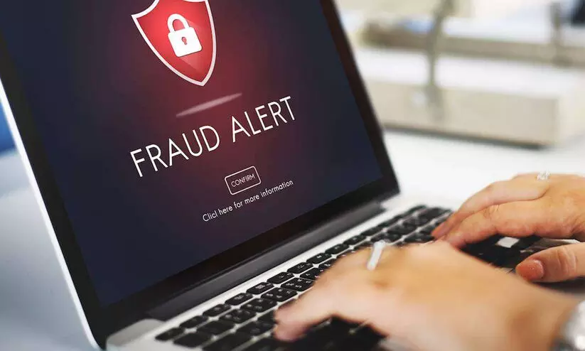 ഓ​ൺ​ലൈ​ൻ ട്രേ​ഡി​ങ്ങിലൂടെ പ​ണ​മു​ണ്ടാ​ക്കാ​മെ​ന്ന് വിശ്വസിപ്പിച്ച് തട്ടിപ്പ്; ഒരാൾ അറസ്റ്റിൽ