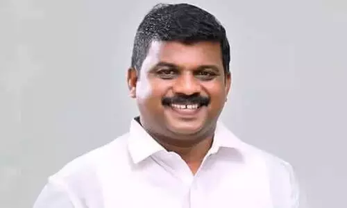 കോ​ൺ​ഗ്ര​സി​ന് തീ​രാ​ന​ഷ്ടം