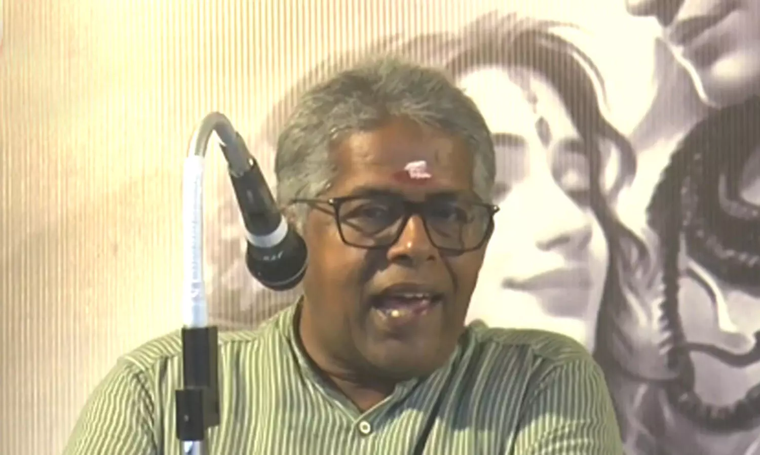 ഷവർമ കഴിച്ച് മരിച്ചവരിൽ മുഹമ്മദില്ല, തോമസ് ഇല്ല, പക്ഷേ അതിൽ വർമ ഉണ്ടായിരുന്നു -വിദ്വേഷ പ്രസംഗവുമായി ആർ.എസ്.എസ് നേതാവ്