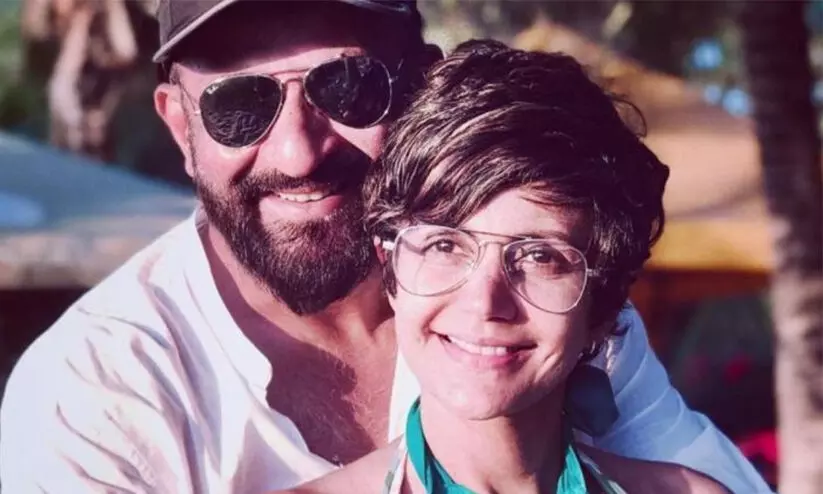 ‘ജീവിതത്തിലെ ഏറ്റവും ദുഃഖകരമായ ദിവസമാണത്’; ഭർത്താവിന്റെ ചരമവാർഷികം ആചരിക്കാത്തത് എന്തുകൊണ്ടെന്ന് വ്യക്തമാക്കി മന്ദിര ബേദി ‘ജീവിതത്തിലെ ഏറ്റവും ദുഃഖകരമായ ദിവസമാണത്’; ഭർത്താവിന്റെ ചരമവാർഷികം ആചരിക്കാത്തത് എന്തുകൊണ്ടെന്ന് വ്യക്തമാക്കി മന്ദിര ബേദി