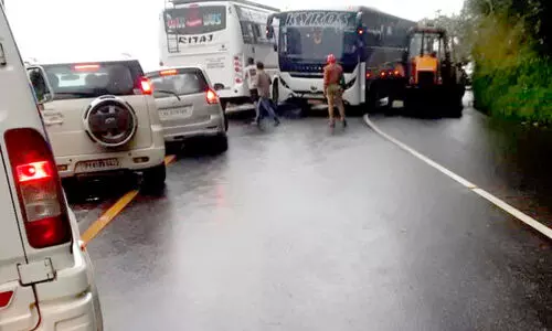 ചു​ര​ത്തി​ലെ ദു​രി​തം തീ​രും, അ​ധി​കൃ​ത​ർ ക​ണ്ണു​തു​റ​ന്നാ​ൽ