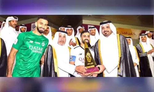 ഖ​ത്ത​ർ ക​പ്പി​ൽ അ​ൽ സ​ദ്ദ് മു​ത്തം