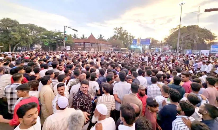 ബെ​ള​ഗാ​വി​യി​ൽ ആ​ക്ര​മി​ക​ൾ ഖു​ർ​ആ​ൻ ക​ത്തി​ച്ചു