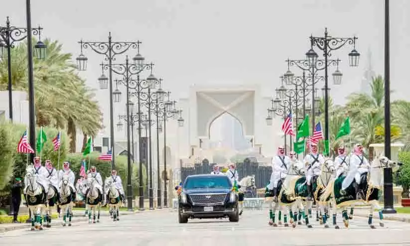 അൽ യമാമ കൊട്ടാരത്തിൽ ഉജ്ജ്വല സ്വീകരണം അൽ യമാമ കൊട്ടാരത്തിൽ ഉജ്ജ്വല സ്വീകരണം