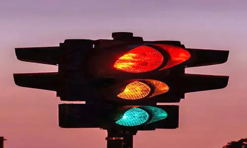 ഗ​താ​ഗ​ത​ക്കു​രു​ക്കി​ന് സ​മ​ഗ്ര പ​രി​ഹാ​ര പ​ദ്ധ​തി​യു​മാ​യി ആ​ഭ്യ​ന്ത​ര വ​കു​പ്പ്