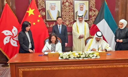 ഹോ​ങ്കോ​ങ്ങു​മാ​യി ബ​ന്ധം ശ​ക്തി​പ്പെ​ടു​ത്തി കു​വൈ​ത്ത്