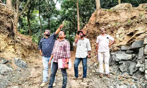 അ​ന​ധി​കൃ​ത ക്വാ​റി​ക​ൾ​ക്കെ​തി​രെ ശ​ക്ത​മാ​യ ന​ട​പ​ടി​യു​മാ​യി റ​വ​ന്യൂ വ​കു​പ്പ്