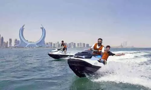 കടൽ യാത്രക്ക് താൽകാലിക വിലക്ക്; ഹമദ് വിമാനത്താവളം മുതൽ പേൾ ഖത്തർ വരെയുള്ള ഭാഗങ്ങളിലാണ് വിലക്ക് കടൽ യാത്രക്ക് താൽകാലിക വിലക്ക്; ഹമദ് വിമാനത്താവളം മുതൽ പേൾ ഖത്തർ വരെയുള്ള ഭാഗങ്ങളിലാണ് വിലക്ക്