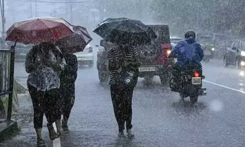 മഴക്കാലം; രണ്ടാംഘട്ട നിര്‍മാണ പാതയില്‍ സുരക്ഷാ മുന്‍കരുതലുമായി കെ.എം.ആർ.എൽ