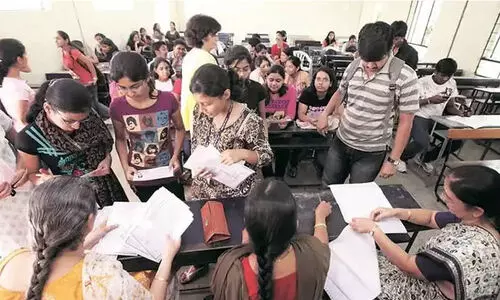 പേടിക്കേണ്ട ജില്ലയിൽ ആവശ്യത്തിന്​ പ്ലസ്​വൺ സീറ്റുണ്ട്