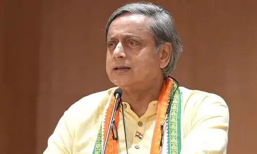 shashi tharoor 987897