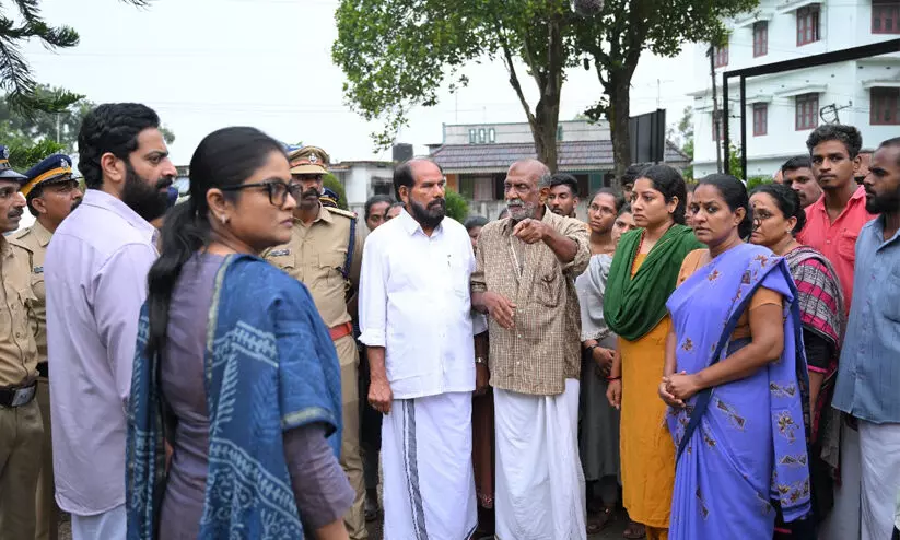 മണ്ണിനോടും പ്രകൃതിയോടും പൊരുതുന്ന മനുഷ്യരുടെ കഥ; എം.എ. നിഷാദിന്‍റെ ലർക്ക്