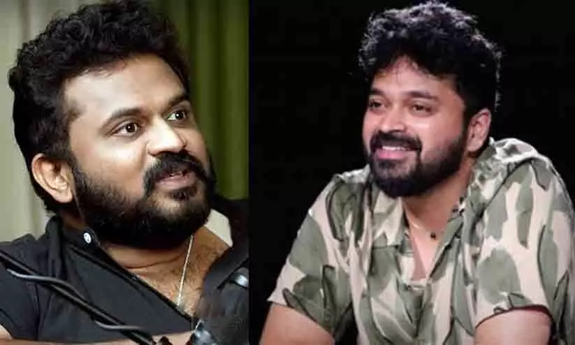 ഫഹദിന്‍റെ കണ്ണ് പോലെയായത്കൊണ്ടാണ് കാസ്റ്റ് ചെയ്തത്, കണ്ണ് മാത്രമെ ഉള്ളൂ കഴിവില്ലെന്ന് ഞാനും; ഫർഹാൻ ഫാസിൽ