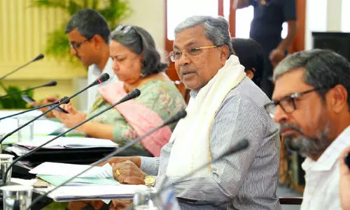 കേ​ന്ദ്ര ഫ​ണ്ടു​ക​ൾ വൈ​കു​ന്ന​തി​നെ​തി​രെ രൂ​ക്ഷ വി​മ​ർ​ശ​ന​വു​മാ​യി മു​ഖ്യ​മ​ന്ത്രി