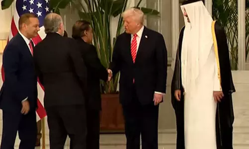 ഡോണൾഡ് ട്രംപുമായി ഖത്തറിൽ കൂടിക്കാഴ്ച നടത്തി മുകേഷ് അംബാനി