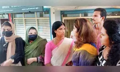 പാ​തി​വി​ല ത​ട്ടി​പ്പ്; ഇ​ര​ക​ൾ നി​യ​മ ന​ട​പ​ടി​യി​ലേ​ക്ക്