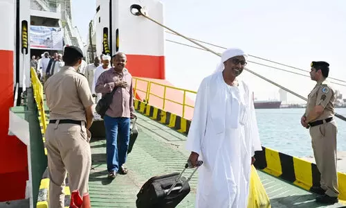 കപ്പൽ വഴി ഹജ്ജ് തീർഥാടകരുടെ ആദ്യസംഘമെത്തി; സുഡാനിൽനിന്നുള്ള ആദ്യസംഘത്തിൽ 1,407 പേർ