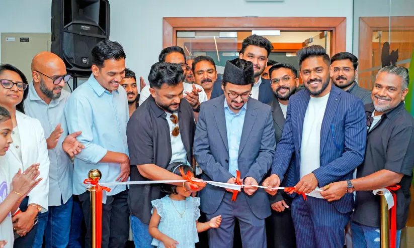 അ​റൂ​ഹ ടൂ​ർ​സ് ആ​ൻ​ഡ് ട്രാ​വ​ൽ​സ് പു​തി​യ ലെ​ഷ​ർ ഡി​വി​ഷ​ൻ സ്റ്റോ​ർ തു​റ​ന്നു