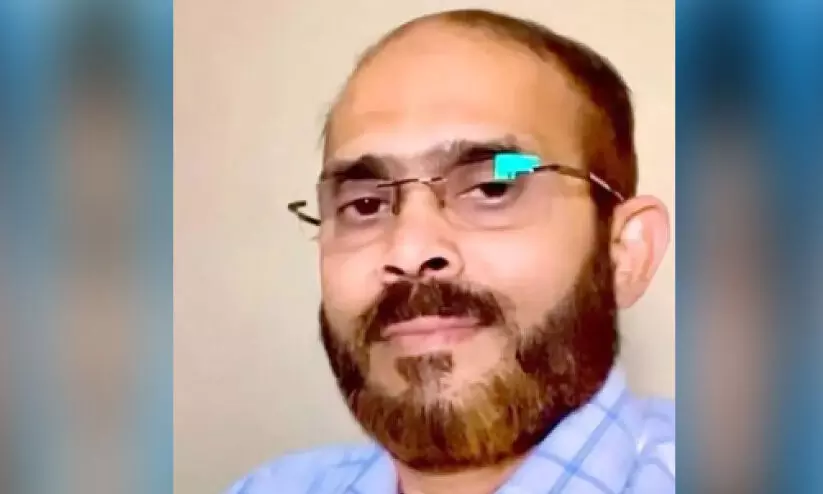 നാ​ട്ടി​ലേ​ക്കു​ള്ള യാ​ത്രാ​മ​ധ്യേ വി​മാ​ന​ത്തി​ൽ ശ്വാ​സ​ത​ട​സ്സം, മ​ല​പ്പു​റം സ്വ​ദേ​ശി മ​രി​ച്ചു