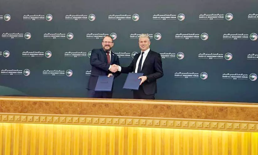 സൗ​ദി നി​ര​ത്തു​ക​ളി​ൽ ഡ്രൈ​വ​റി​ല്ലാ വാ​ഹ​ന​ങ്ങ​ൾ: ക​രാ​ർ ഒ​പ്പു​വെ​ച്ചു