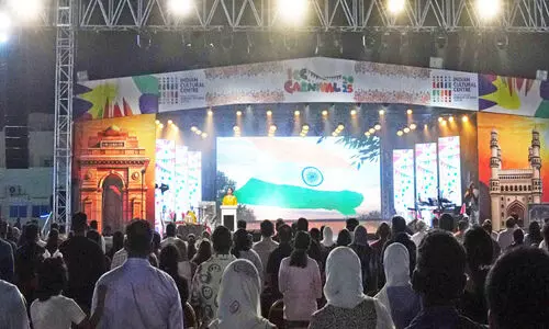 ഇ​ന്ത്യ​ൻ കാ​ർ​ണി​വ​ലി​ന് തു​ട​ക്കം