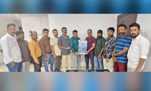 ബാ​ഡ്മി​ന്റ​ൺ പോസ്റ്റർ പ്ര​കാ​ശ​നം