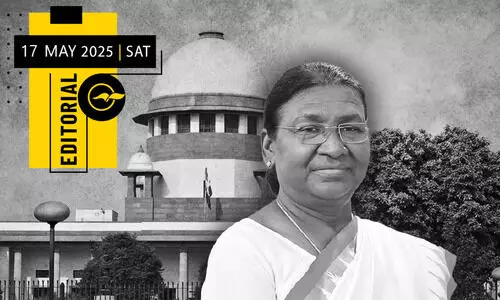 ഭ​​ര​​ണ​​ഘ​​ട​​നാ​​മൂ​​ല്യ​​വും രാ​​ഷ്ട്ര​​പ​​തി​​യു​​ടെ ചോ​​ദ്യ​​ങ്ങ​​ളും