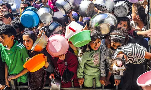 അമ്മായീ, നമ്മളെന്നാണ് സ്വർഗത്തിലേക്ക് പോവുക? അമ്മായീ, നമ്മളെന്നാണ് സ്വർഗത്തിലേക്ക് പോവുക?