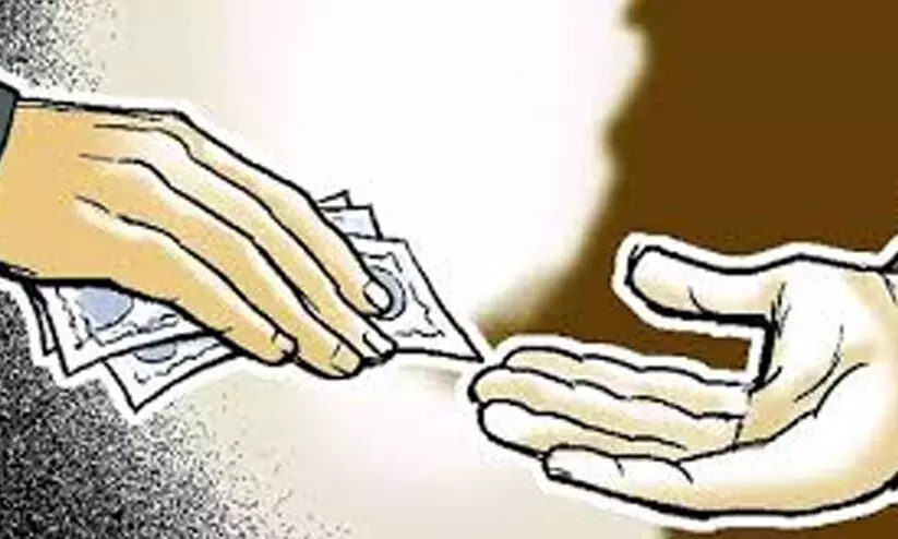 വിജിലൻസ് ​കെണി: രണ്ട് ദിവസത്തിനകം അറസ്റ്റിലായത്  നാലുപേർ