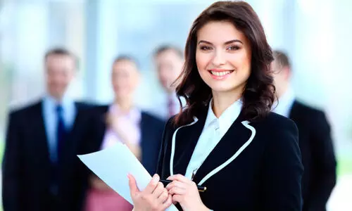 കോ​ർ​പ​റേ​റ്റ് ക​മ്പ​നി​ക​ളി​ലെ വ​നി​താ ജീ​വ​ന​ക്കാ​ർ