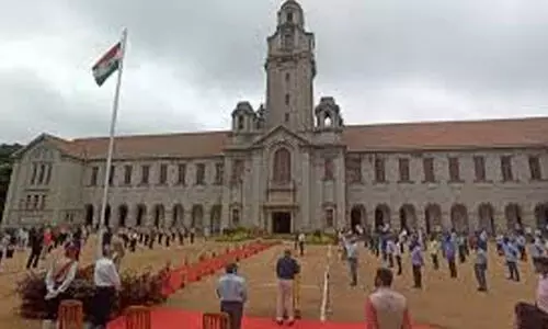 ഐ.​ഐ.​എ​സ്‍.സി ബാം​ഗ്ലൂ​രി​ൽ നാ​ലു​വ​ർ​ഷ ബി.​എ​സ് റി​സ​ർ​ച്ച് ബി.​ടെ​ക് (മാ​ത്സ് ആ​ന്റ് ക​മ്പ്യൂ​ട്ടി​ങ്)