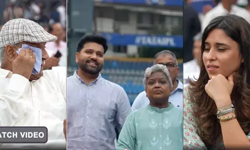 കണ്ണുനിറഞ്ഞ് രോഹിത്തിന്‍റെ രക്ഷിതാക്കൾ, പിന്നിലേക്ക് നീങ്ങി കണ്ണ് തുടച്ച് ഭാര്യ റിതിക; വാംഖഡെയിൽ വൈകാരിക നിമിഷങ്ങൾ -വിഡിയോ