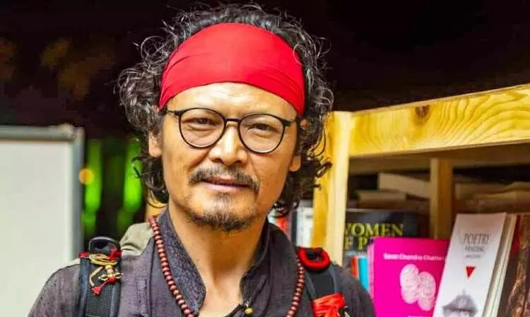 ടെ​ന്‍സി​ന്‍ സു​ൻ​ന്ത്യു​വി​​െ​ന്റ   ക​വി​ത​ക​ൾ