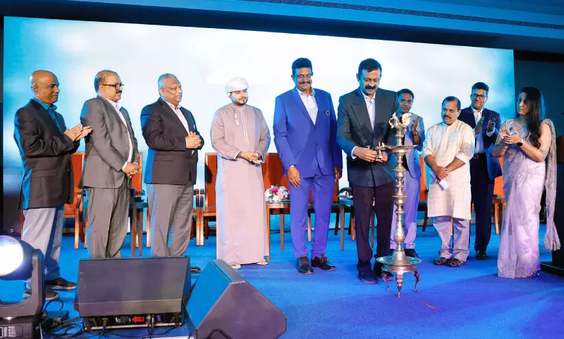 ‘മെ​യ്സ്’ അ​ലു​മ്നി അ​സോ​സി​യേ​ഷ​ൻ സി​ൽ​വ​ർ ജൂ​ബി​ലി ആ​ഘോ​ഷി​ച്ചു