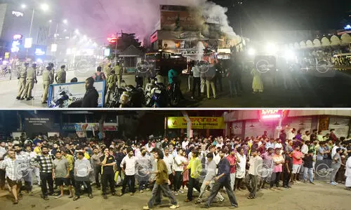 കോഴിക്കോട് തീപിടിത്തം: പൊലീസ് പറഞ്ഞിട്ടും കേൾക്കാതെ തടിച്ചുകൂടിയത് വൻ ജനക്കൂട്ടം; അ​ക​ലെ നി​ന്നുപോ​ലും ആ​ളു​ക​ളെ​ത്തി​