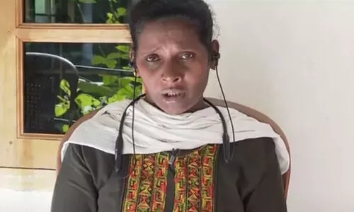 ‘മുഖ്യമന്ത്രിയുടെ ഓഫിസിലെ ശശി എന്ന സാർ പരാതി വായിക്കാതെ എടുത്തങ്ങോട്ട് ഇട്ടു; മാല മോഷണം പോയാൽ വീട്ടുകാർ പരാതി കൊടുക്കും, അപ്പോൾ പൊലീസ് പിടിക്കും എന്നുപറഞ്ഞു’ -​ദുരനുഭവം വെളിപ്പെടുത്തി പൊലീസ് ക്രൂരതക്കിരയായ ദലിത് യുവതി